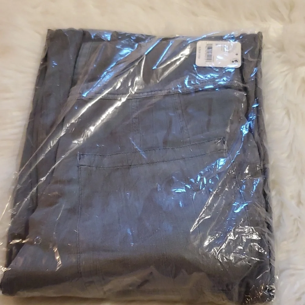 Free People Washed Gray Wide-Leg Denim Overalls. - Picture 6 of 10